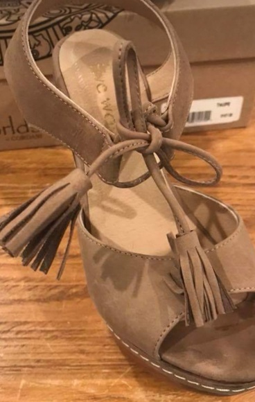 Five Worlds by Cordani clogs 7.5 - Picture 3 of 5